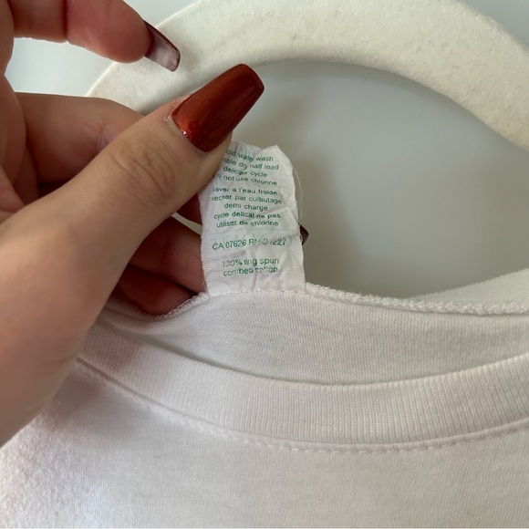 [S] Vegan AF Small Purple Cursive Design Little White Tee Super Cute Fit - Picture 6 of 8